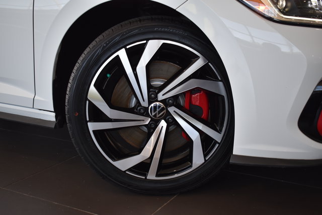 Used 2023 Volkswagen Jetta GLI Autobahn FWD image 2