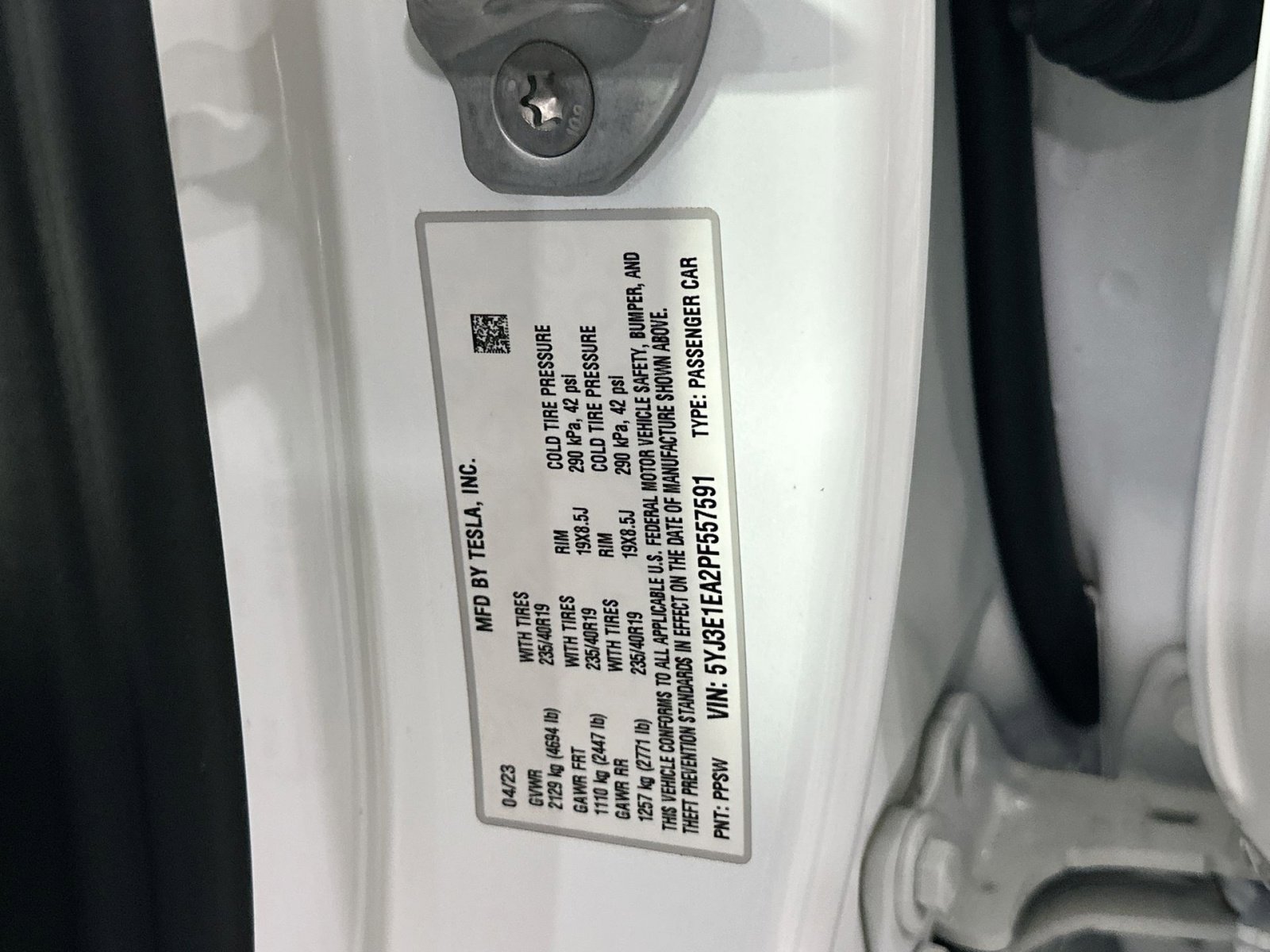 Used 2023 Tesla Model 3 Standard Range image 36