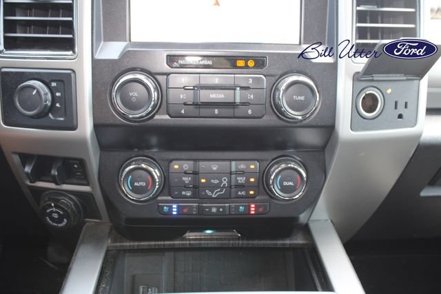 Used 2020 Ford F450 Lariat w/ Lariat Ultimate Package AWD/4WD image 19