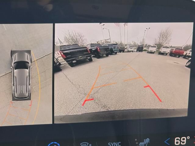 New 2026 Chevrolet Traverse LT w/ Enhanced Driving Package image 5