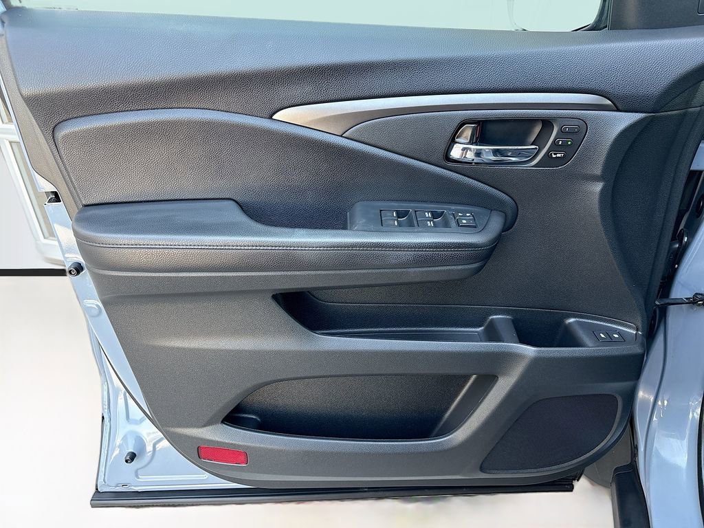 Used 2022 Honda Pilot Special Edition image 25