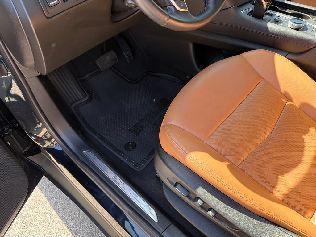 Used 2022 Cadillac XT5 Premium Luxury FWD image 20