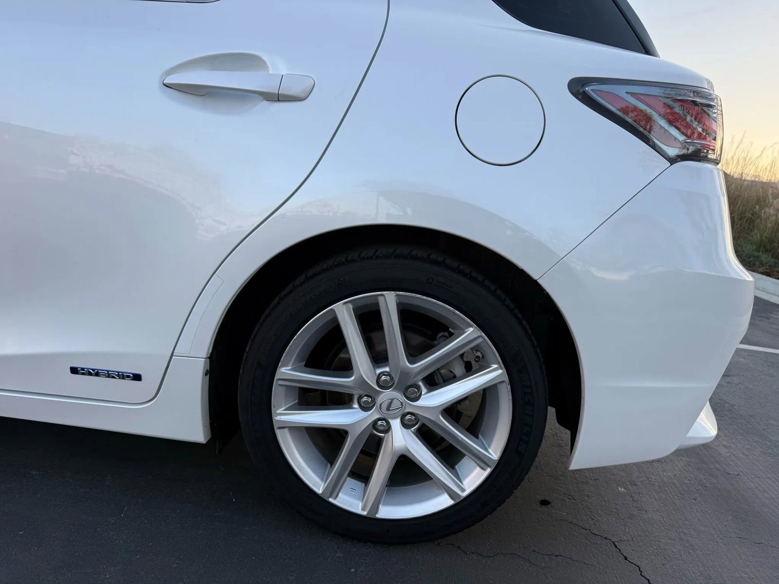 Used 2014 Lexus CT 200h Premium image 10