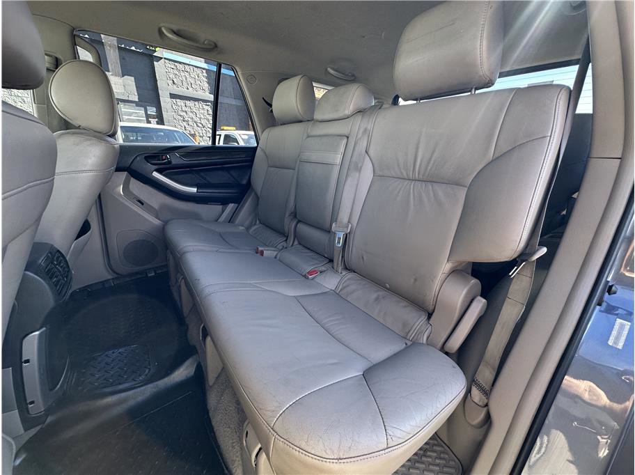 Used 2005 Toyota 4Runner Limited image 16
