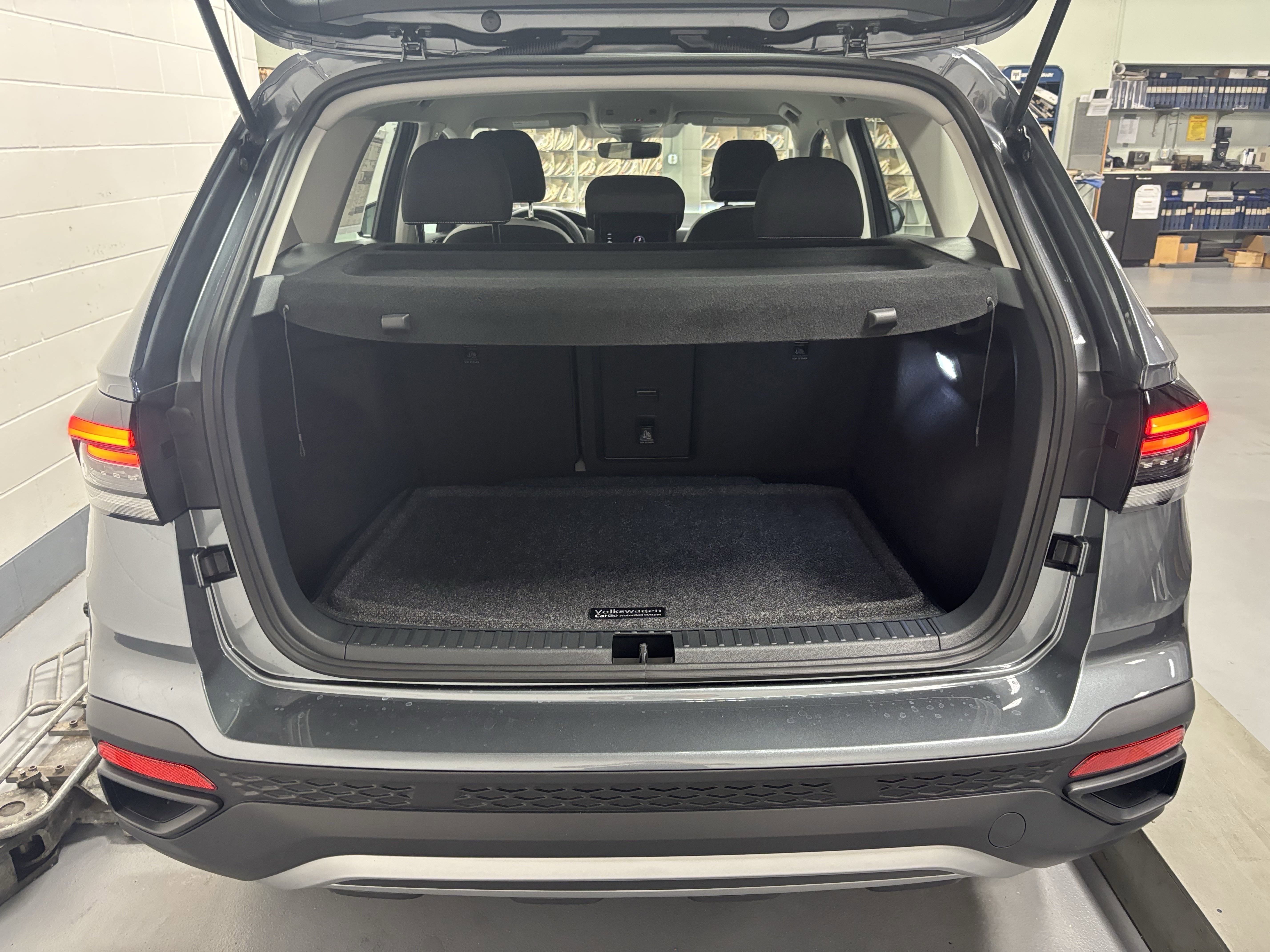 New 2025 Volkswagen Taos S image 27