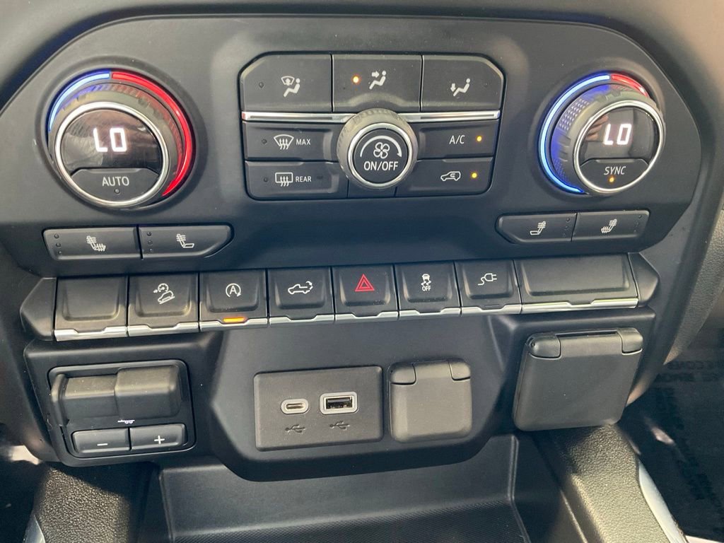 Used 2020 Chevrolet Silverado 1500 LT Trail Boss AWD/4WD image 16