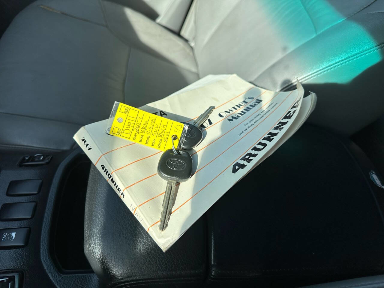 Used 2007 Toyota 4Runner Limited image 29