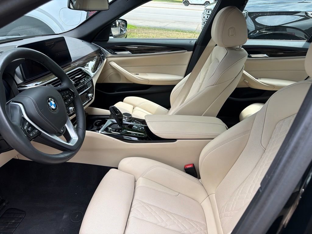 Used 2023 BMW 530i xDrive w/ Convenience Package AWD/4WD image 11