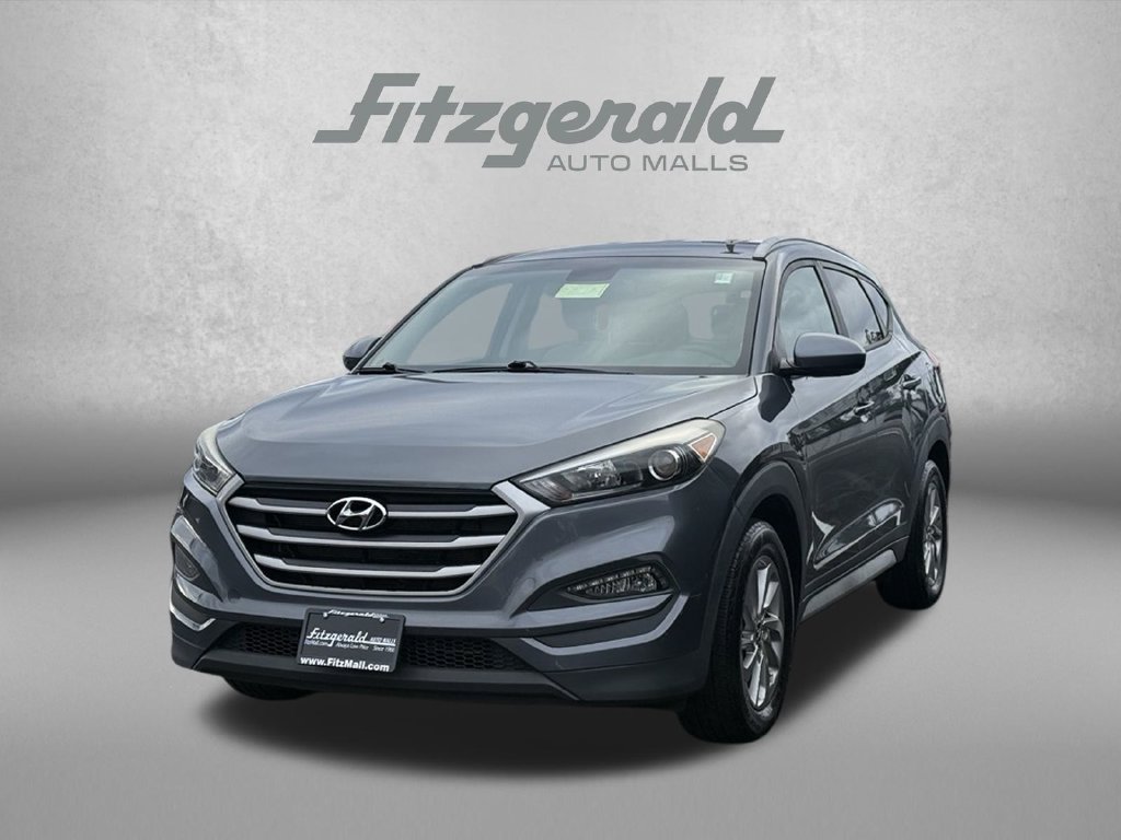 Used 2017 Hyundai Tucson SE w/ SE Popular Package 02 AWD/4WD image 3