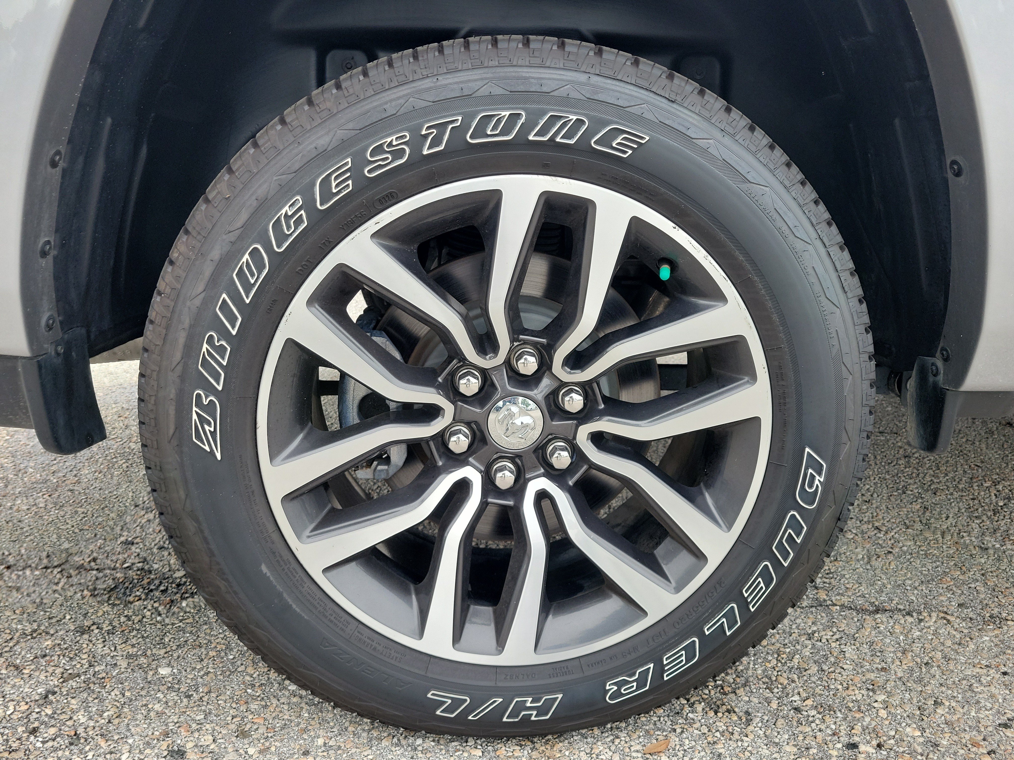 Used 2025 RAM 1500 Limited AWD/4WD image 8