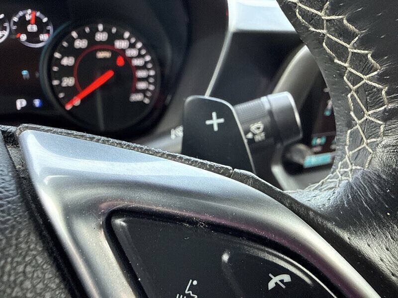 Used 2017 Chevrolet Camaro SS RWD image 33