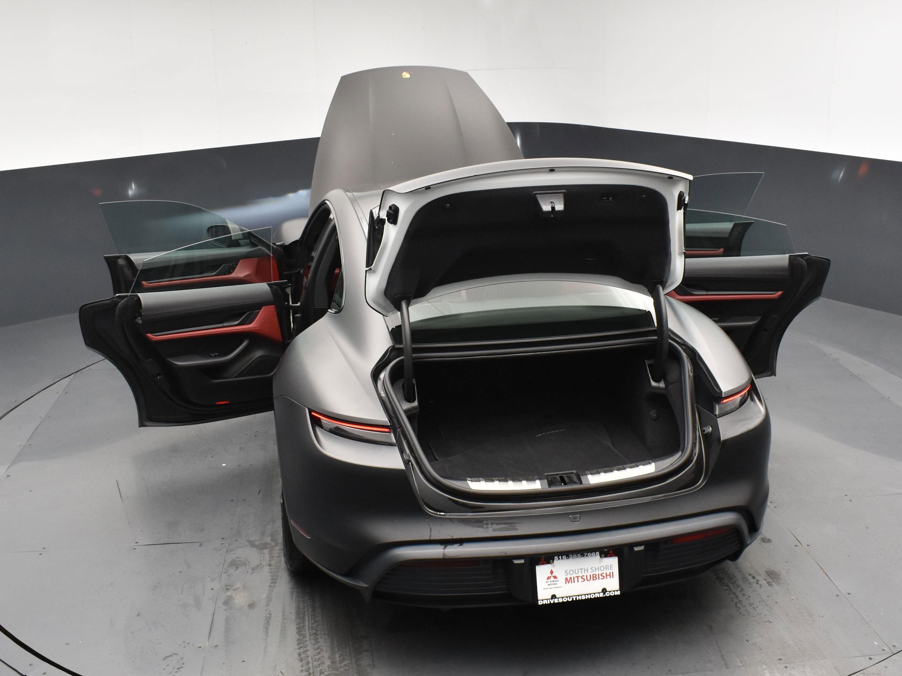 Used 2020 Porsche Taycan 4S image 20
