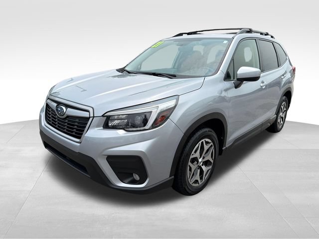 Used 2021 Subaru Forester Premium AWD/4WD image 3