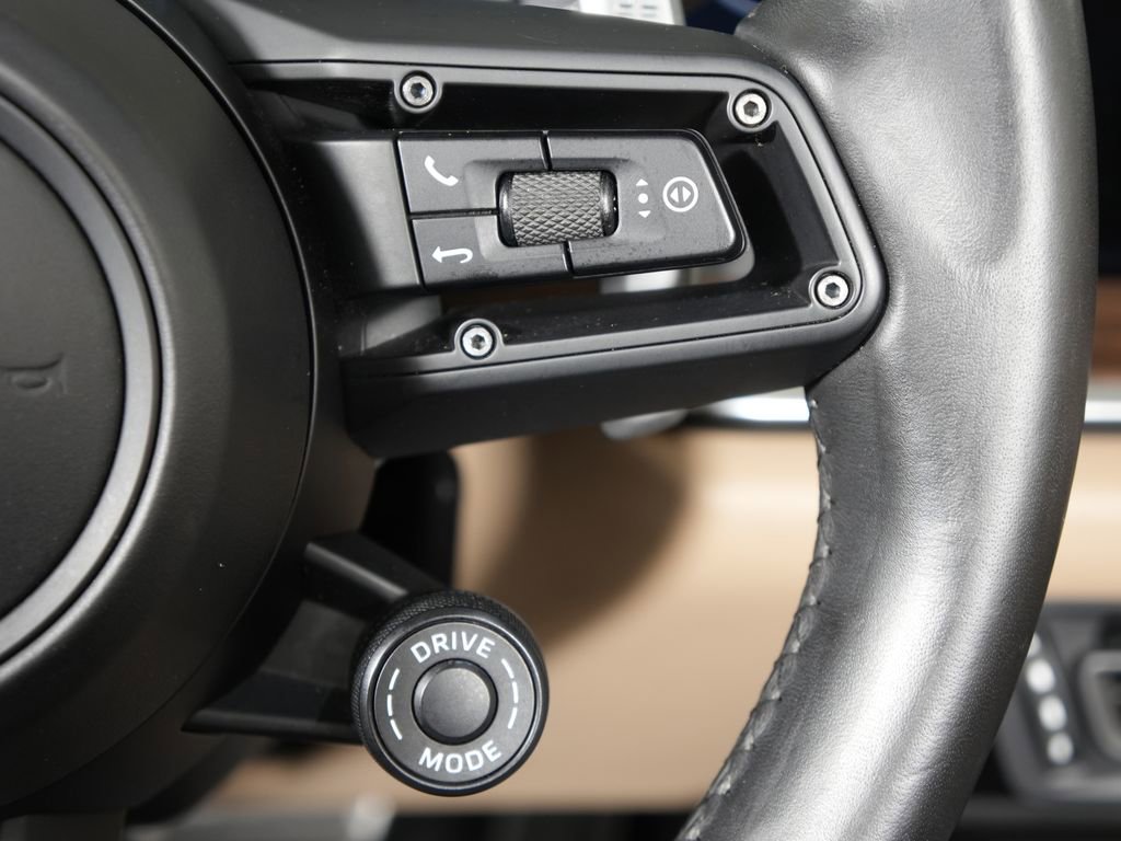 Certified 2020 Porsche 911 Carrera 4S image 34