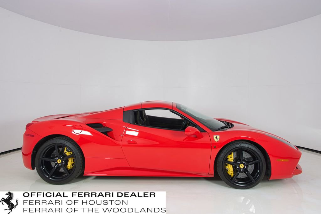 Used 2019 Ferrari 488 Spider image 26