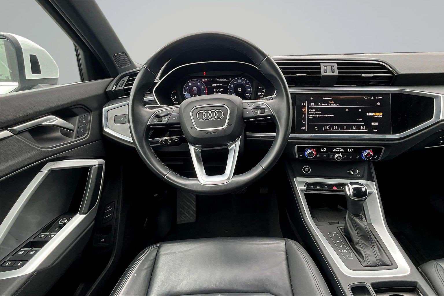 Used 2024 Audi Q3 2.0T Premium AWD/4WD image 7