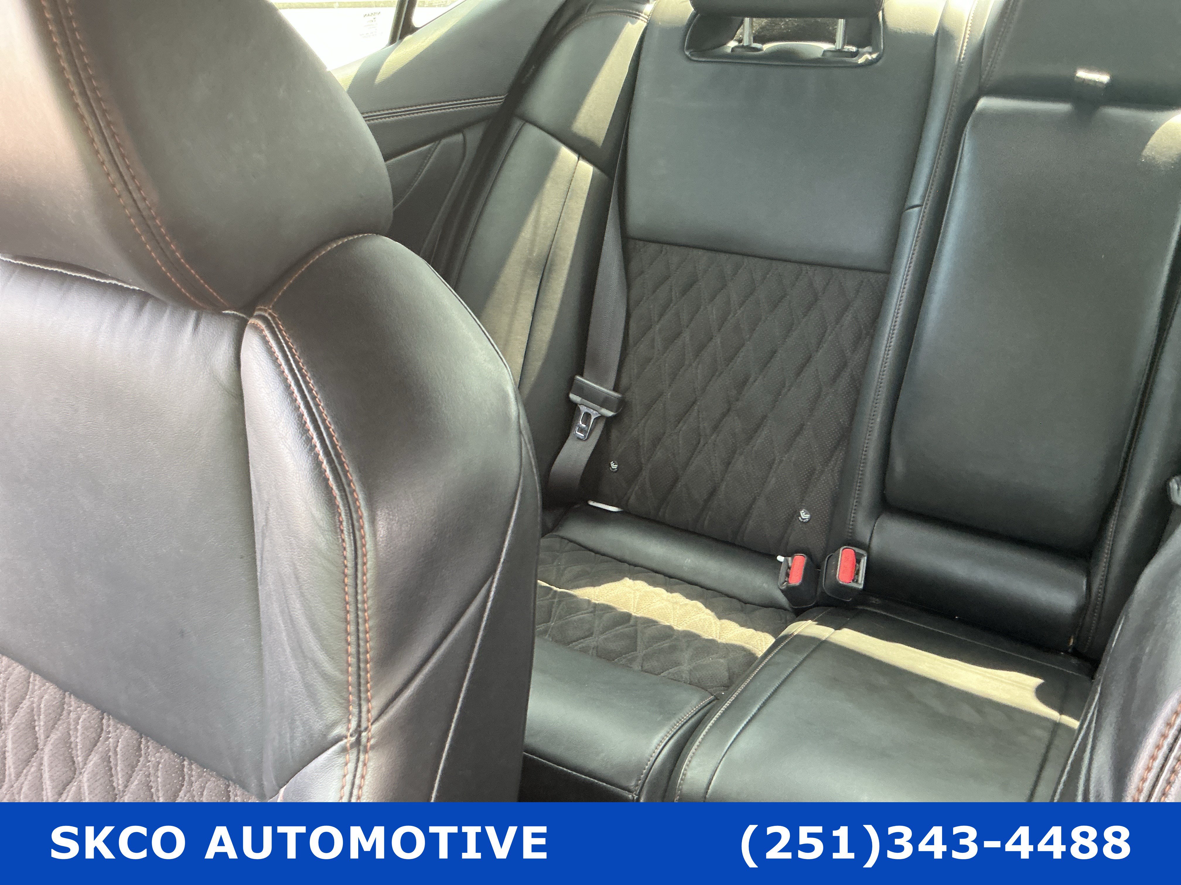 Used 2020 Nissan Maxima SR w/ Sport Mat Group FWD image 27