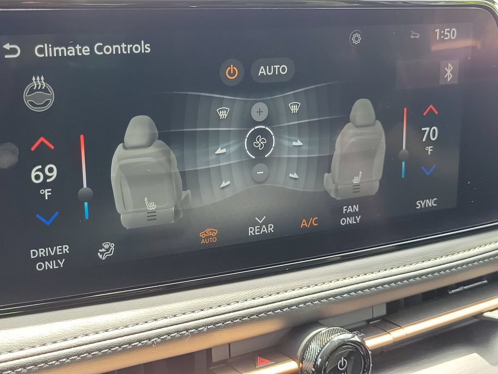 Certified 2024 Nissan Ariya AWD image 34