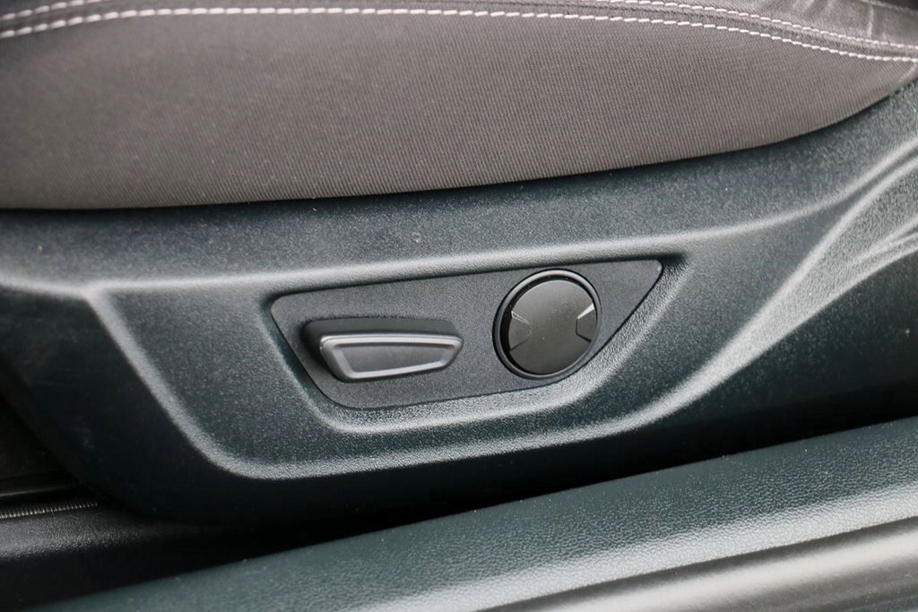 Used 2023 Ford F150 Raptor w/ Raptor Carbon Fiber Package image 31