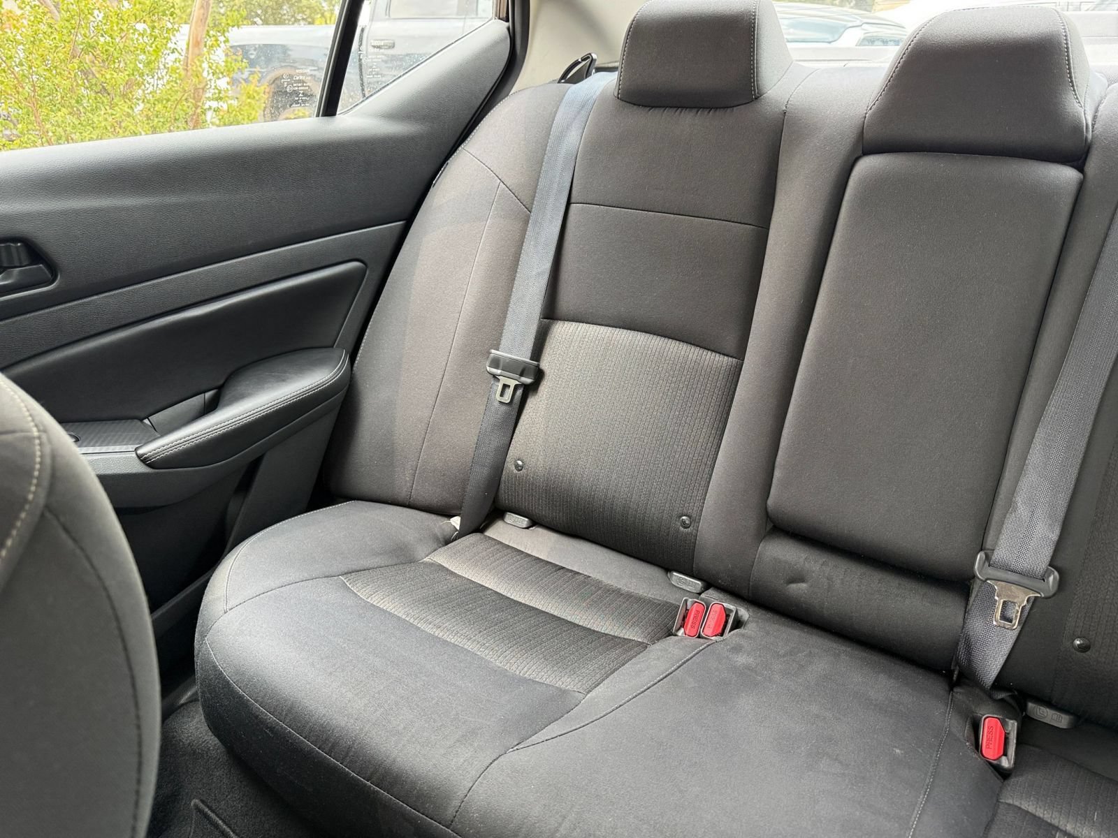 Used 2025 Nissan Altima 2.5 SV FWD image 34