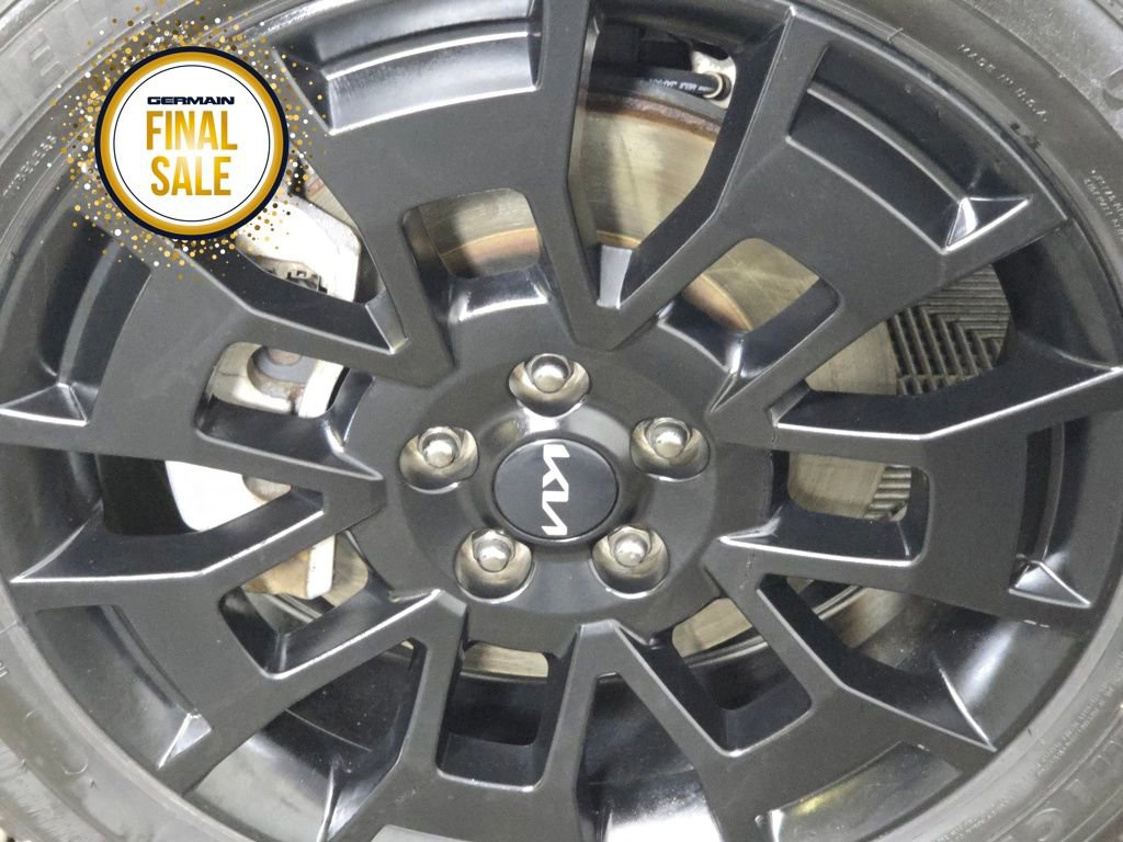 Used 2022 Kia Telluride SX w/ SX Prestige Package image 10