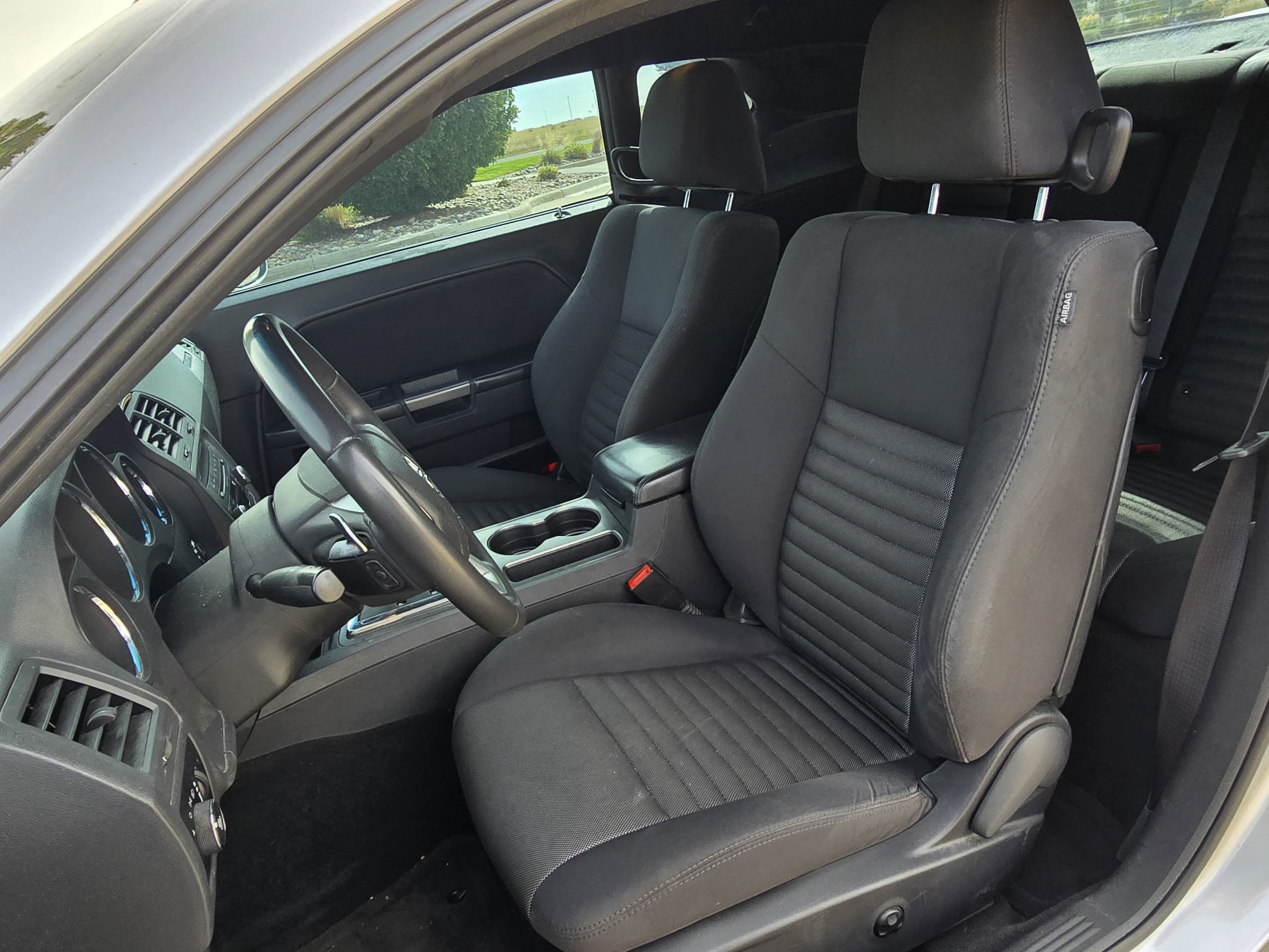 Used 2013 Dodge Challenger R/T w/ Blacktop Pkg RWD image 12