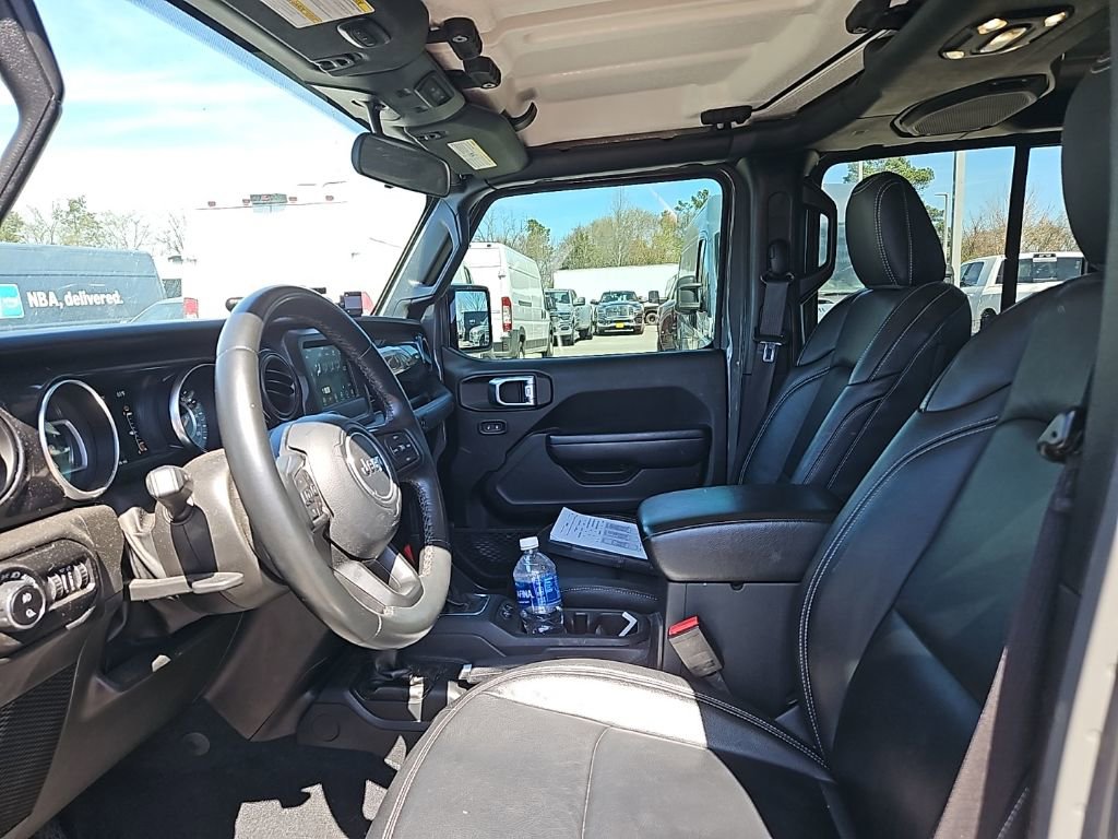 Used 2022 Jeep Gladiator Sport image 16