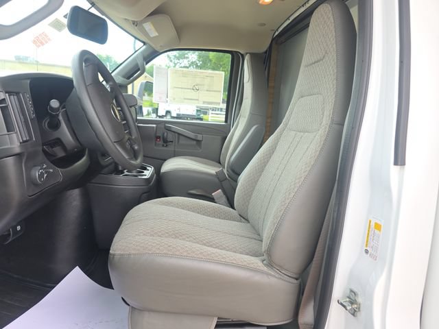 New 2026 Chevrolet Express 3500 w/ Power Convenience Package RWD image 12