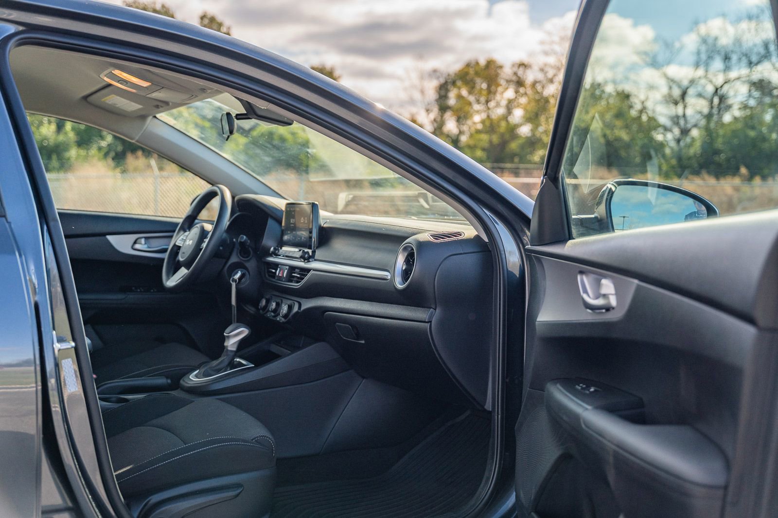 Used 2024 Kia Forte LX image 14