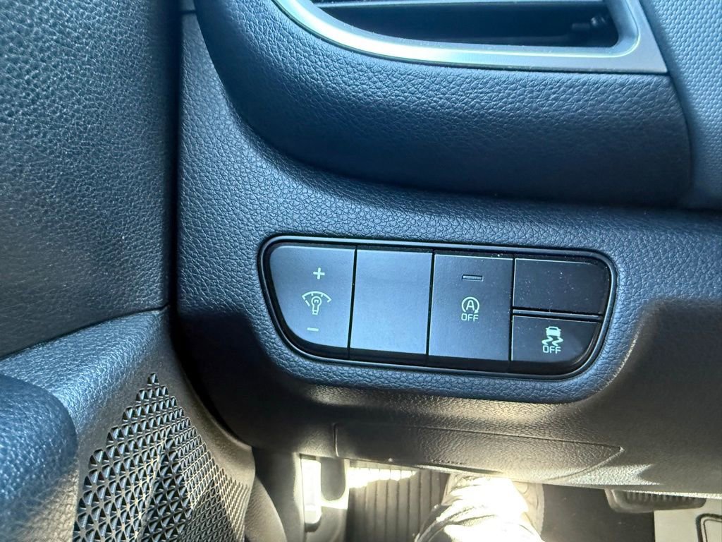 Used 2021 Kia Seltos LX image 13