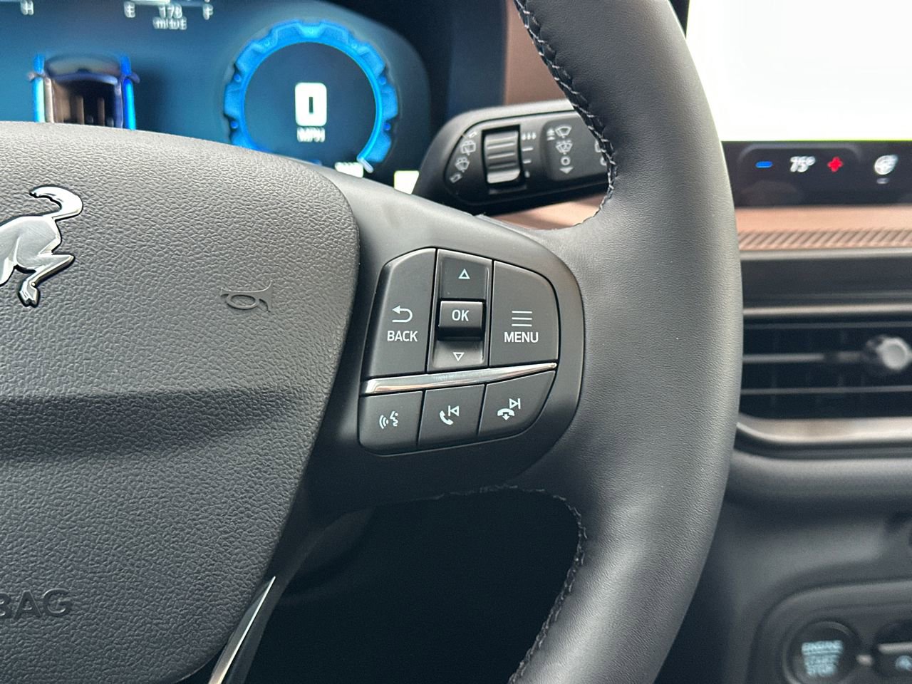New 2025 Ford Bronco Sport Outer Banks w/ Outer Banks Tech Package+ AWD/4WD image 19