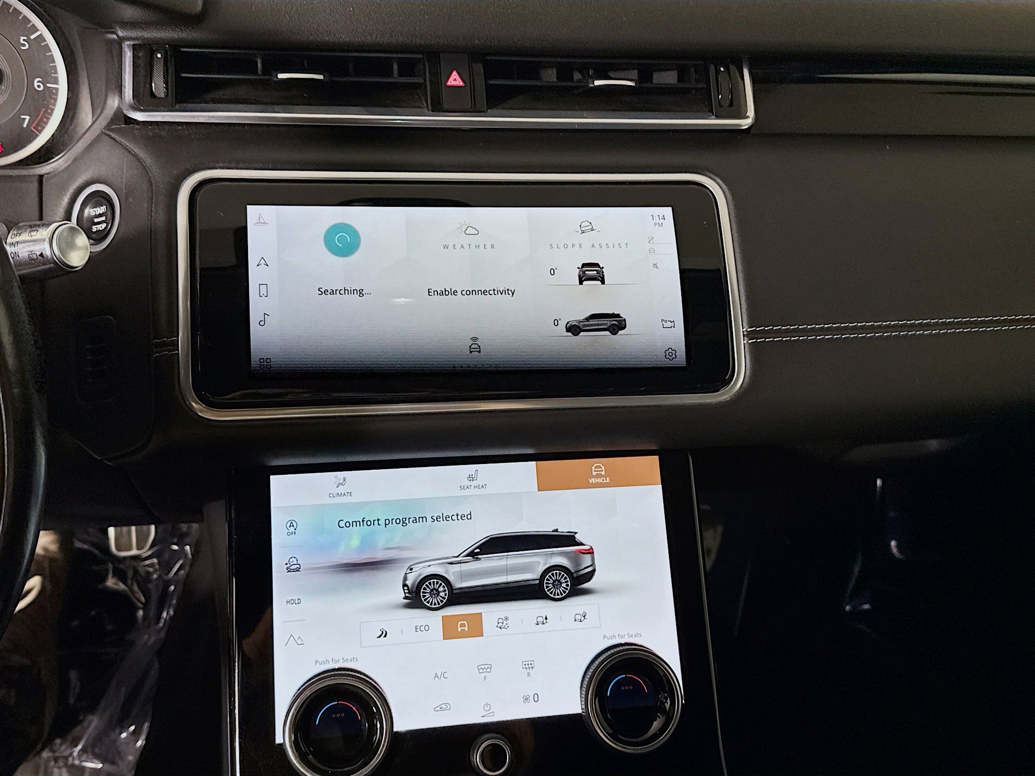 Used 2022 Land Rover Range Rover Velar S image 18