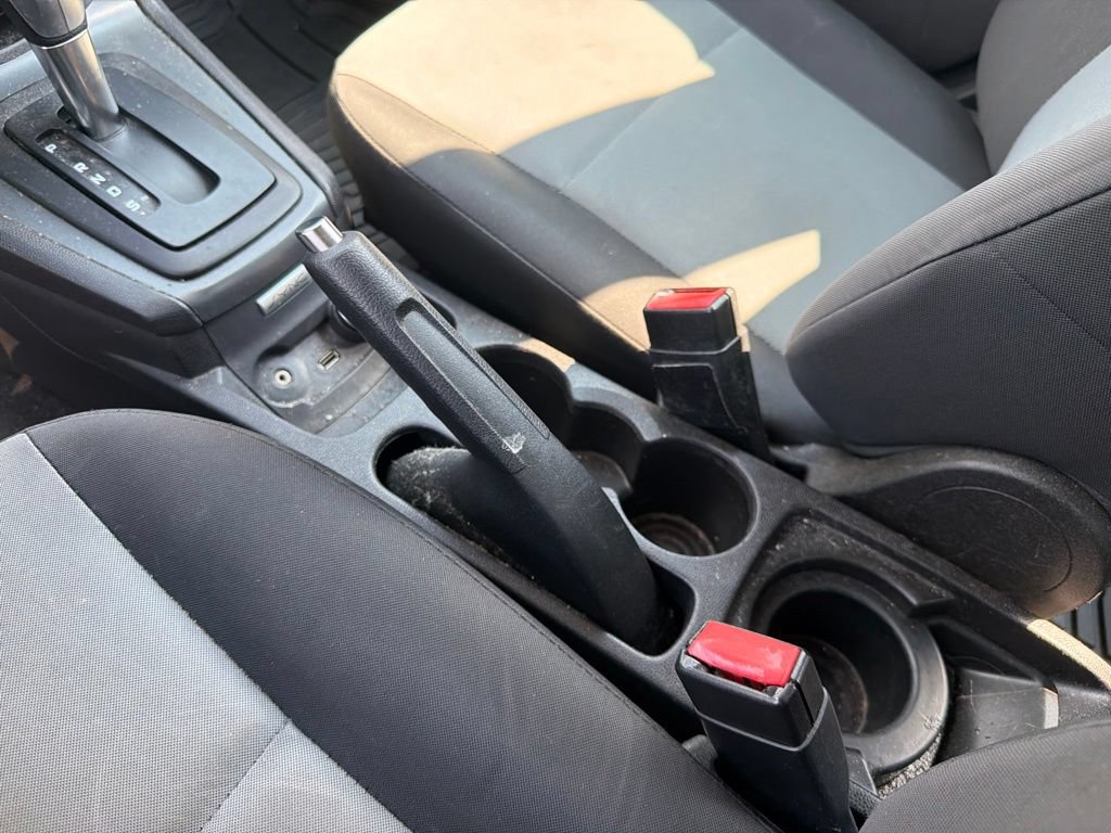 Used 2015 Ford Fiesta S FWD image 19