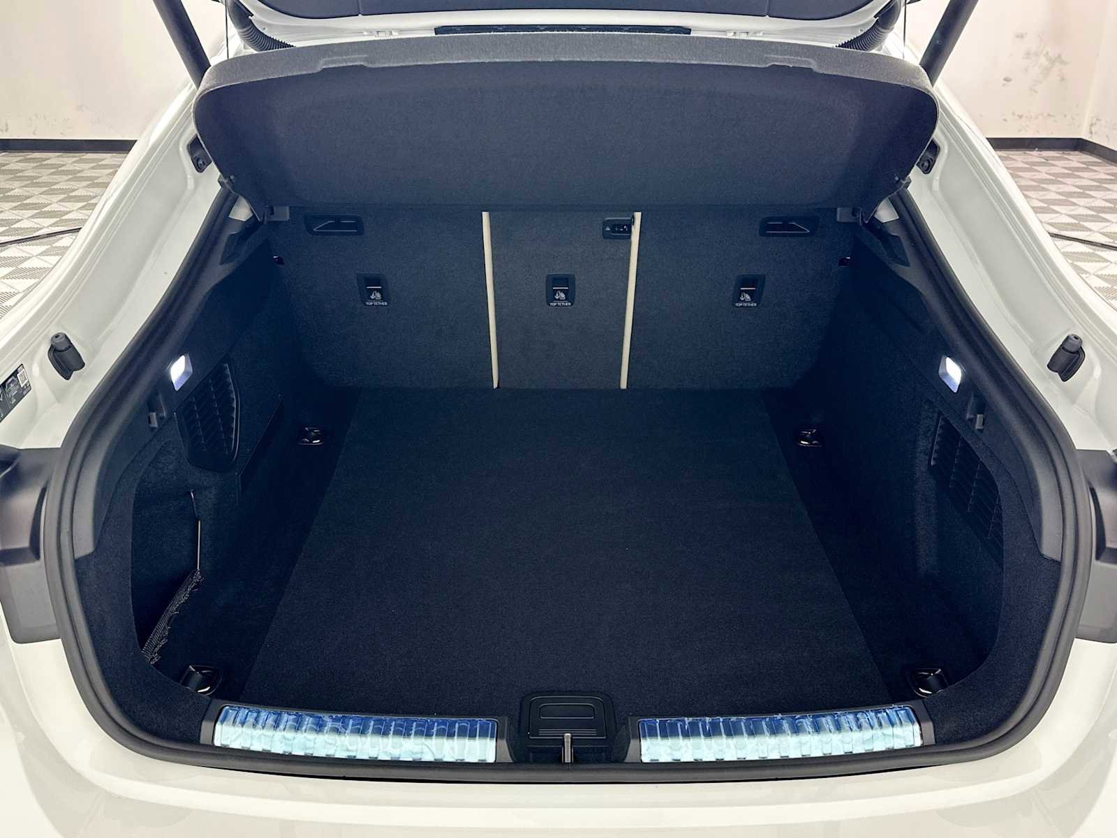 New 2025 Audi A5 2.0T Premium image 24