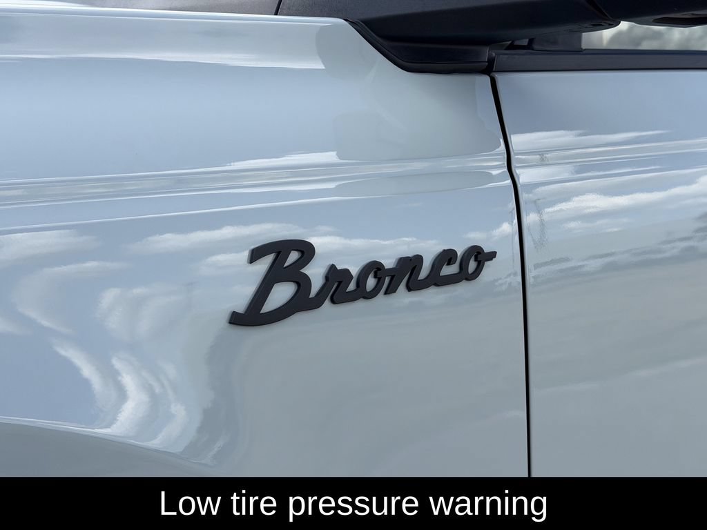 Used 2022 Ford Bronco Wildtrak AWD/4WD image 10