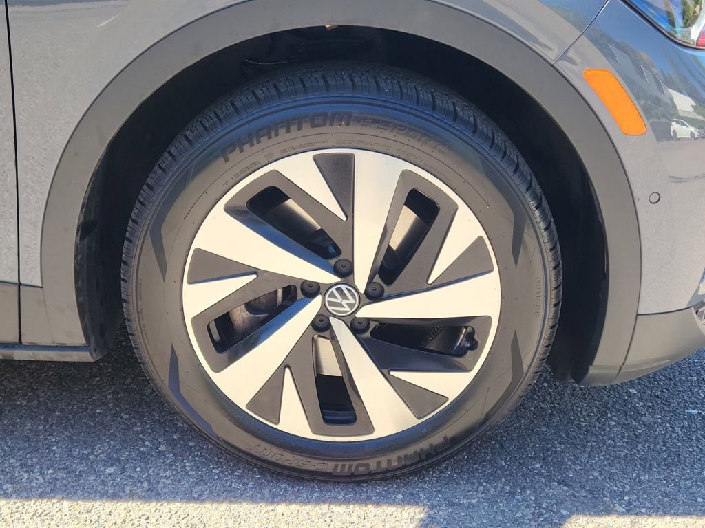 Certified 2023 Volkswagen ID.4 Pro image 16