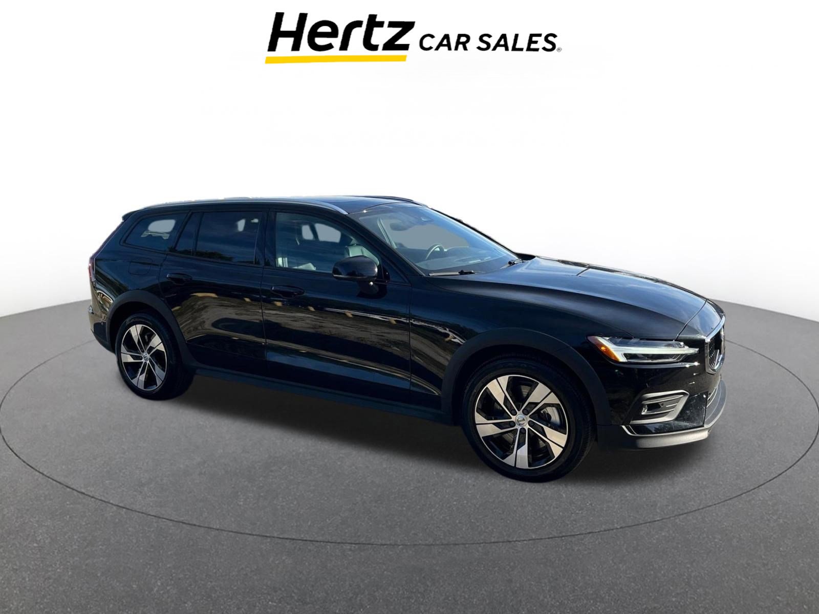 Used 2025 Volvo V60 B5 Cross Country Plus