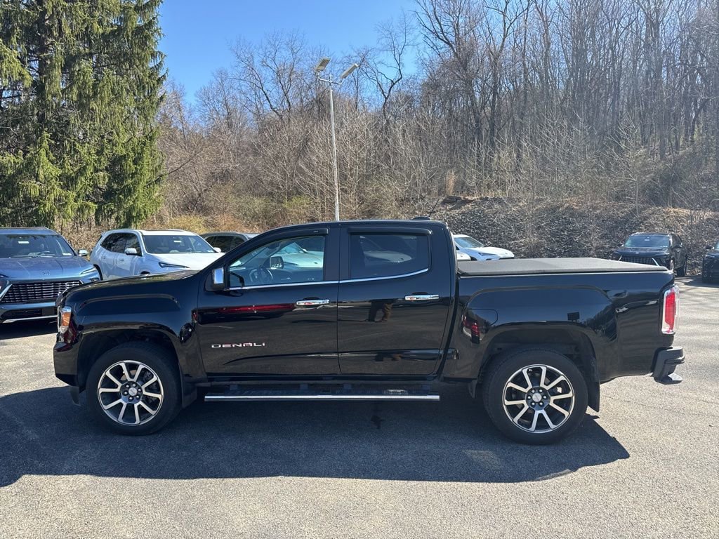 Used 2021 GMC Canyon Denali image 4
