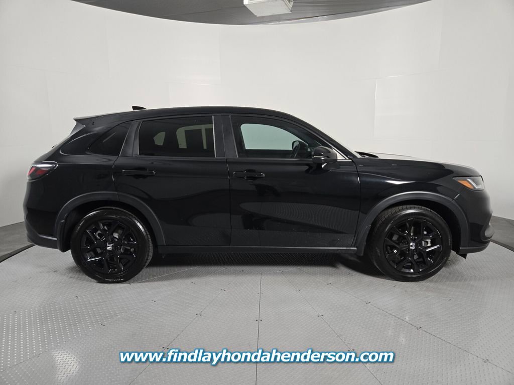 Certified 2025 Honda HR-V Sport image 7