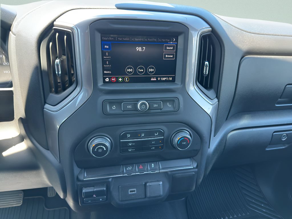 Used 2020 Chevrolet Silverado 2500 Custom w/ Custom Value Package AWD/4WD image 19
