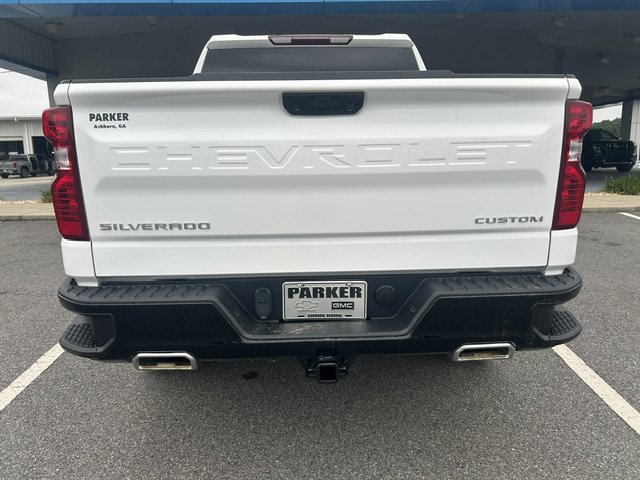 Used 2024 Chevrolet Silverado 1500 Custom Trail Boss AWD/4WD image 2