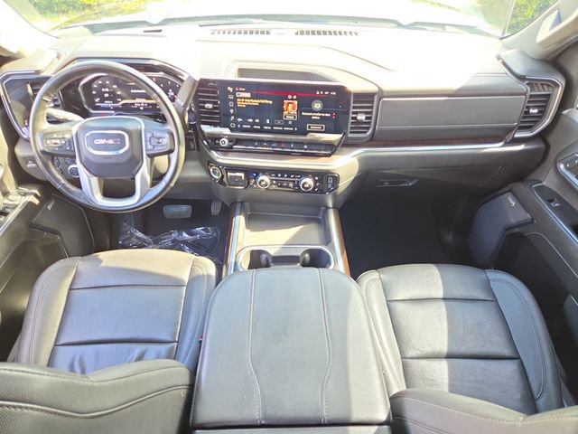 Used 2024 GMC Sierra 2500 SLT w/ SLT Premium Package AWD/4WD image 12