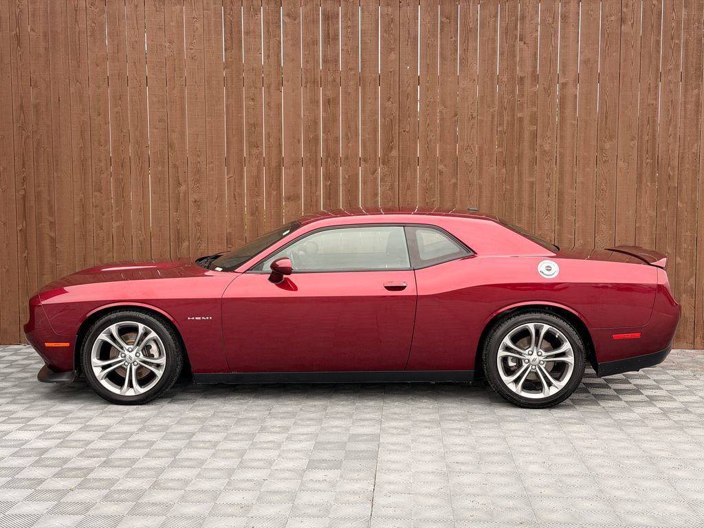 Used 2022 Dodge Challenger R/T RWD image 14