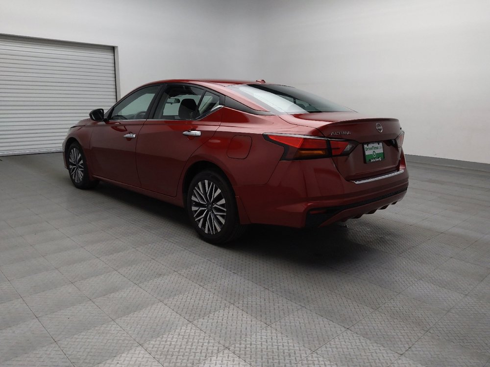 Used 2023 Nissan Altima 2.5 SV image 5