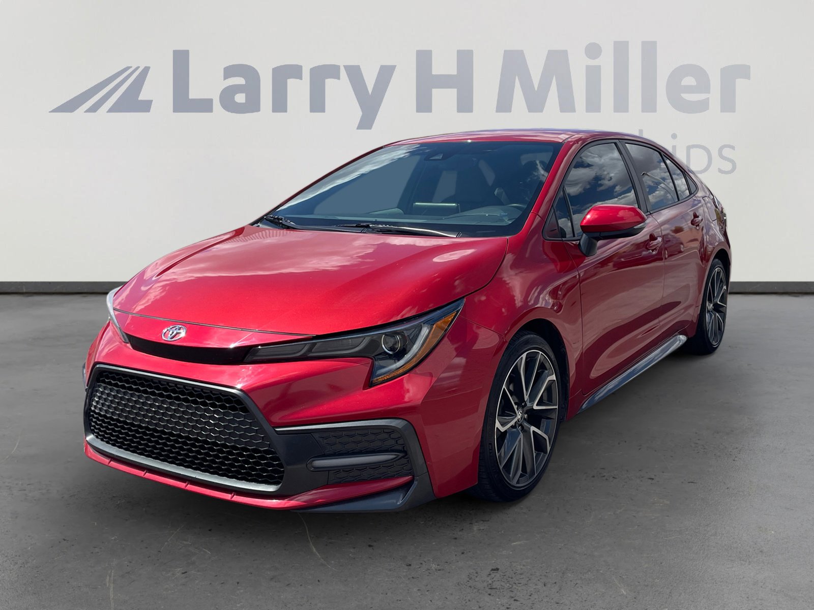 Used 2020 Toyota Corolla SE FWD image 1