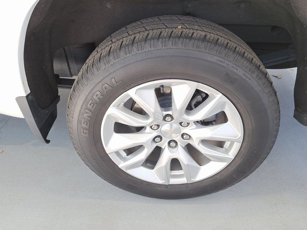 Used 2024 Chevrolet Silverado 1500 Custom image 32