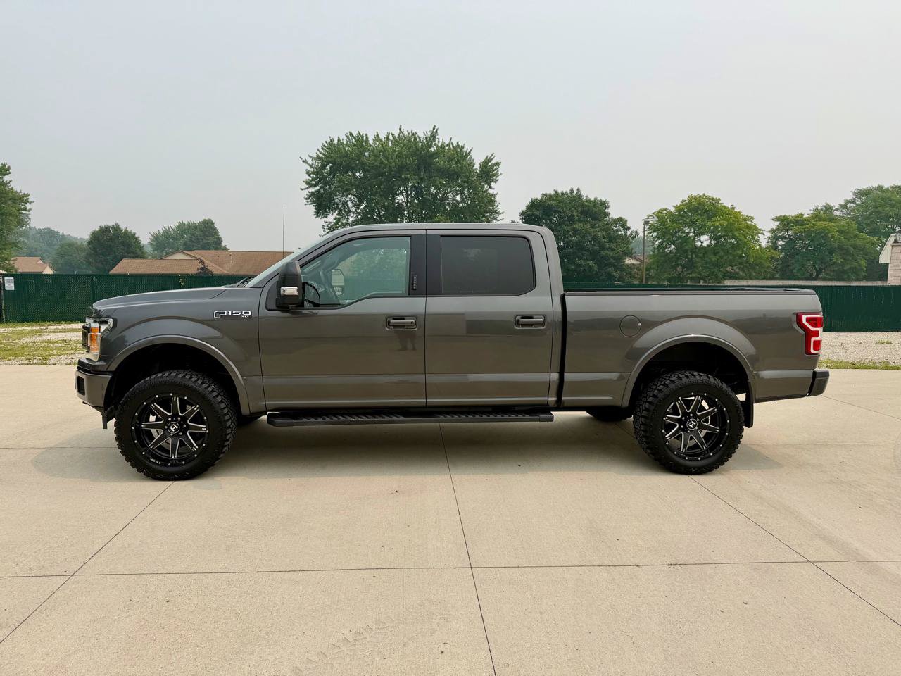 Used 2019 Ford F150 XLT w/ Equipment Group 302A Luxury AWD/4WD image 2