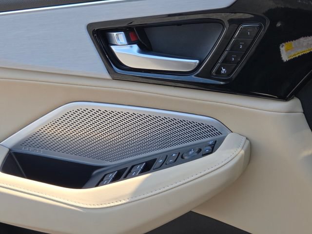 Certified 2024 Acura MDX SH-AWD w/ Technology Package image 27