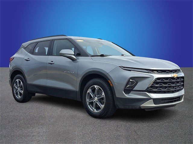 Certified 2024 Chevrolet Blazer LT w/ Convenience Package image 3