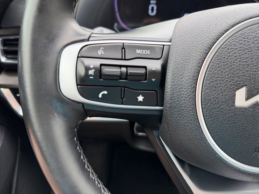 Used 2023 Kia Sportage EX FWD image 22